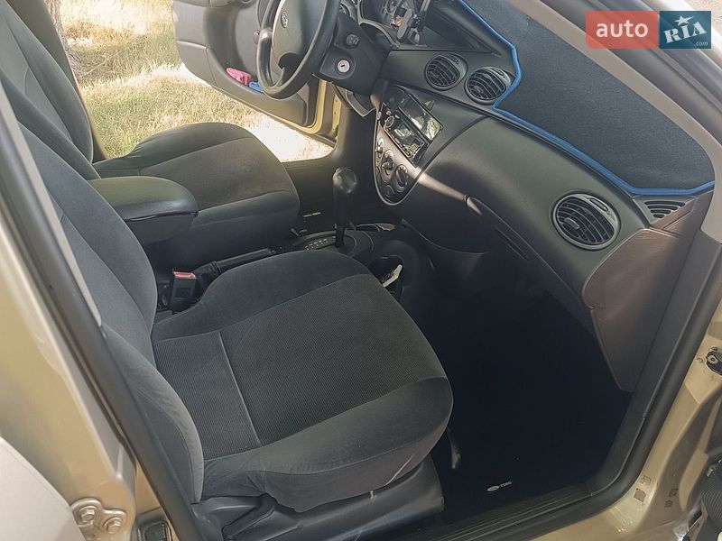 Седан Ford Focus 2002 в Обухові