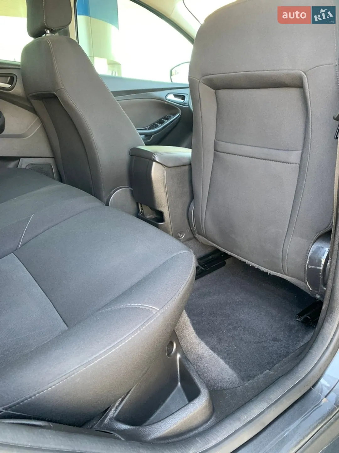 2018 Ford Focus - мініатюра 18