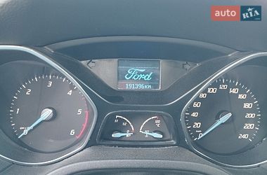 Хетчбек Ford Focus 2011 в Кадубівцях