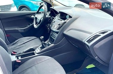 Хэтчбек Ford Focus 2017 в Киеве