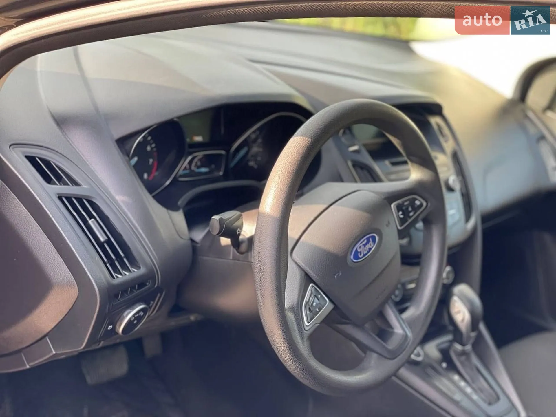 2017 Ford Focus - мініатюра 28