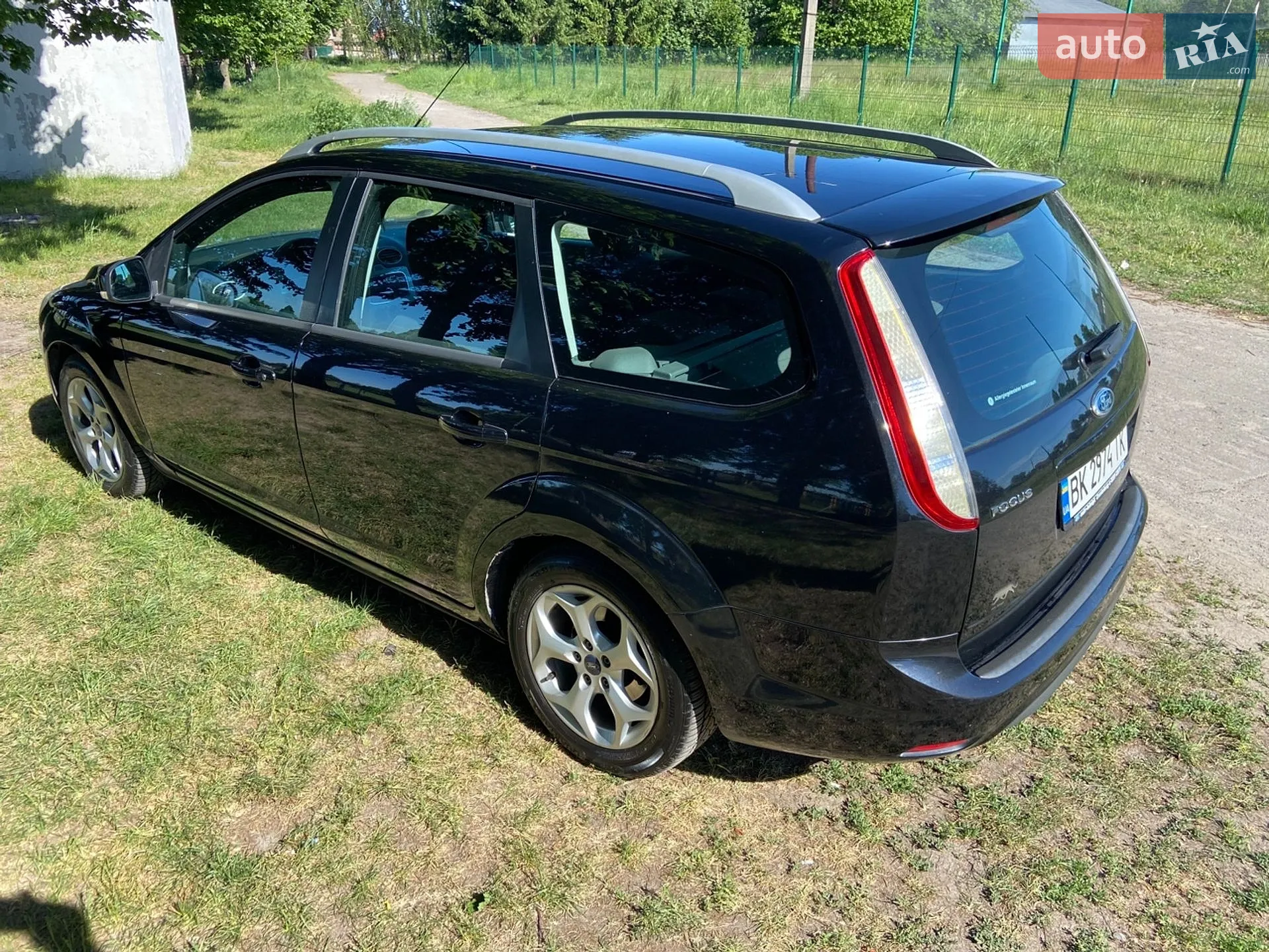 2010 Ford Focus - мініатюра 9