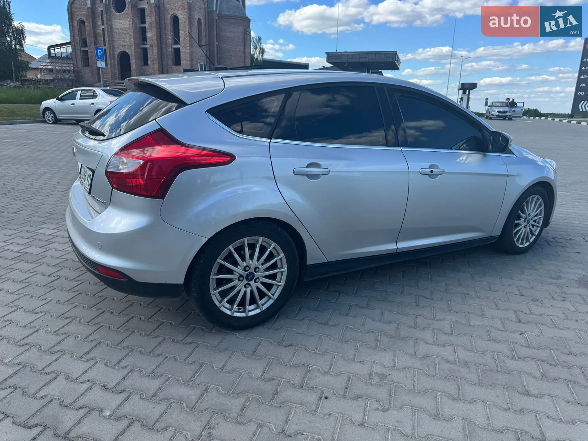 2011 Ford Focus - мініатюра 11