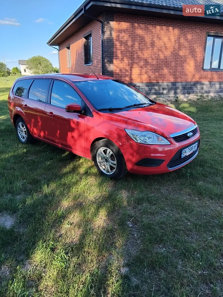 2010 Ford Focus - мініатюра 12