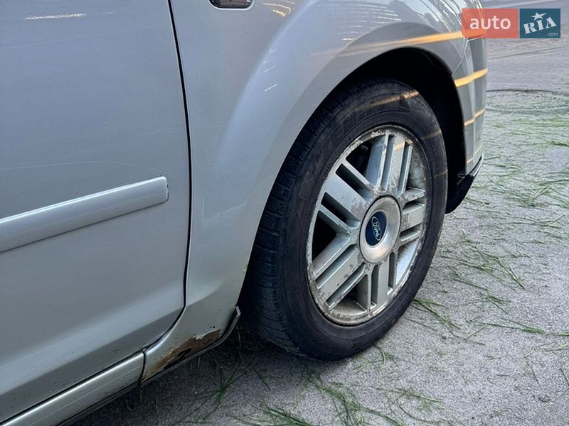 Хэтчбек Ford Focus 2007 в Тульчине