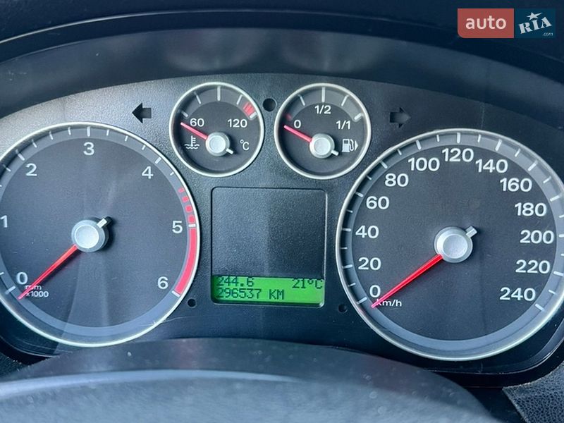 Хэтчбек Ford Focus 2007 в Тульчине