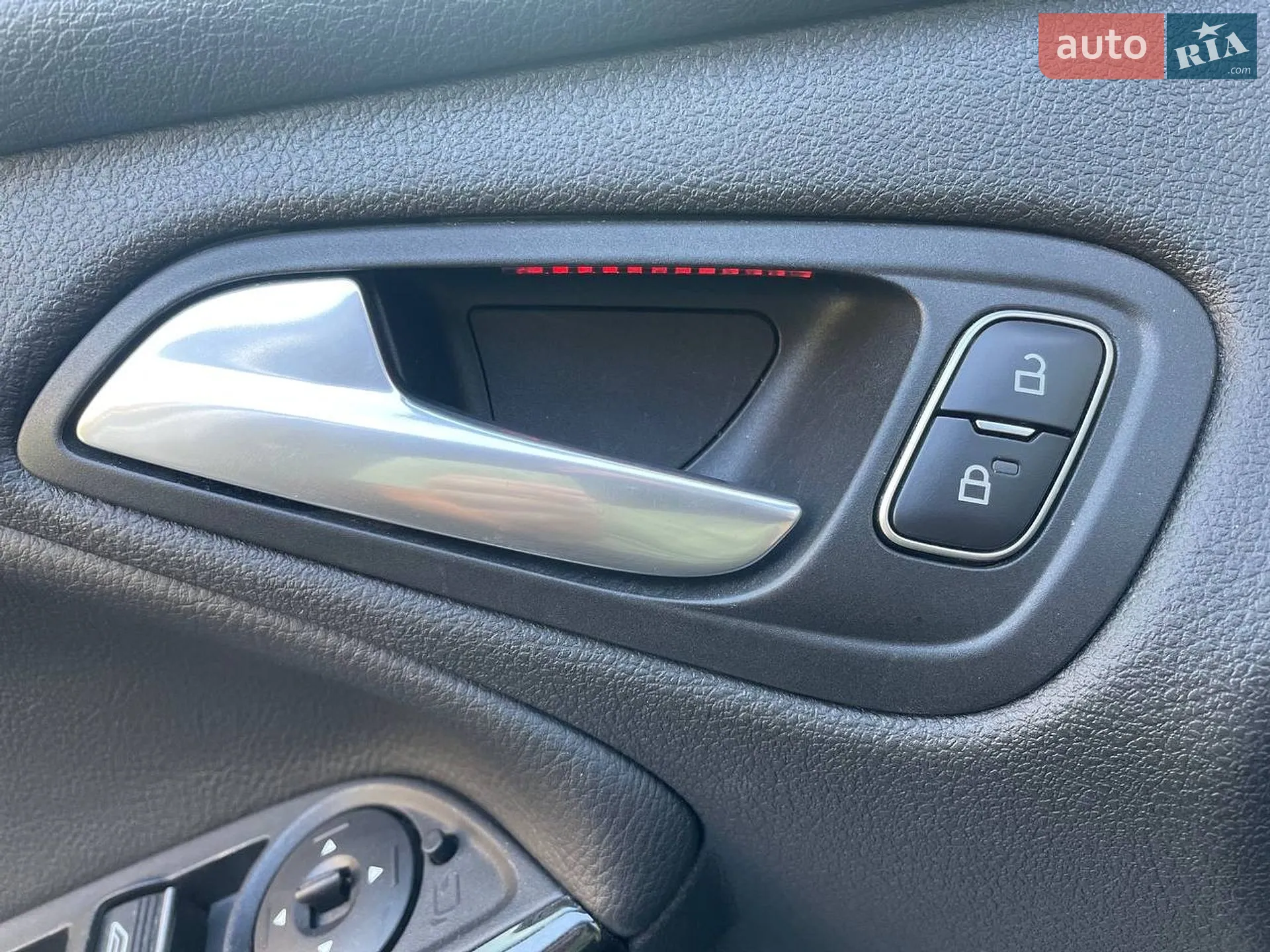 2018 Ford Focus - мініатюра 37