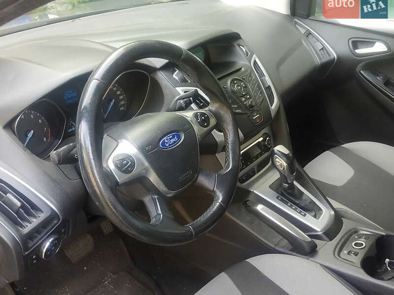 Седан Ford Focus 2011 в Киеве