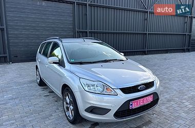 Універсал Ford Focus 2010 в Хоролі