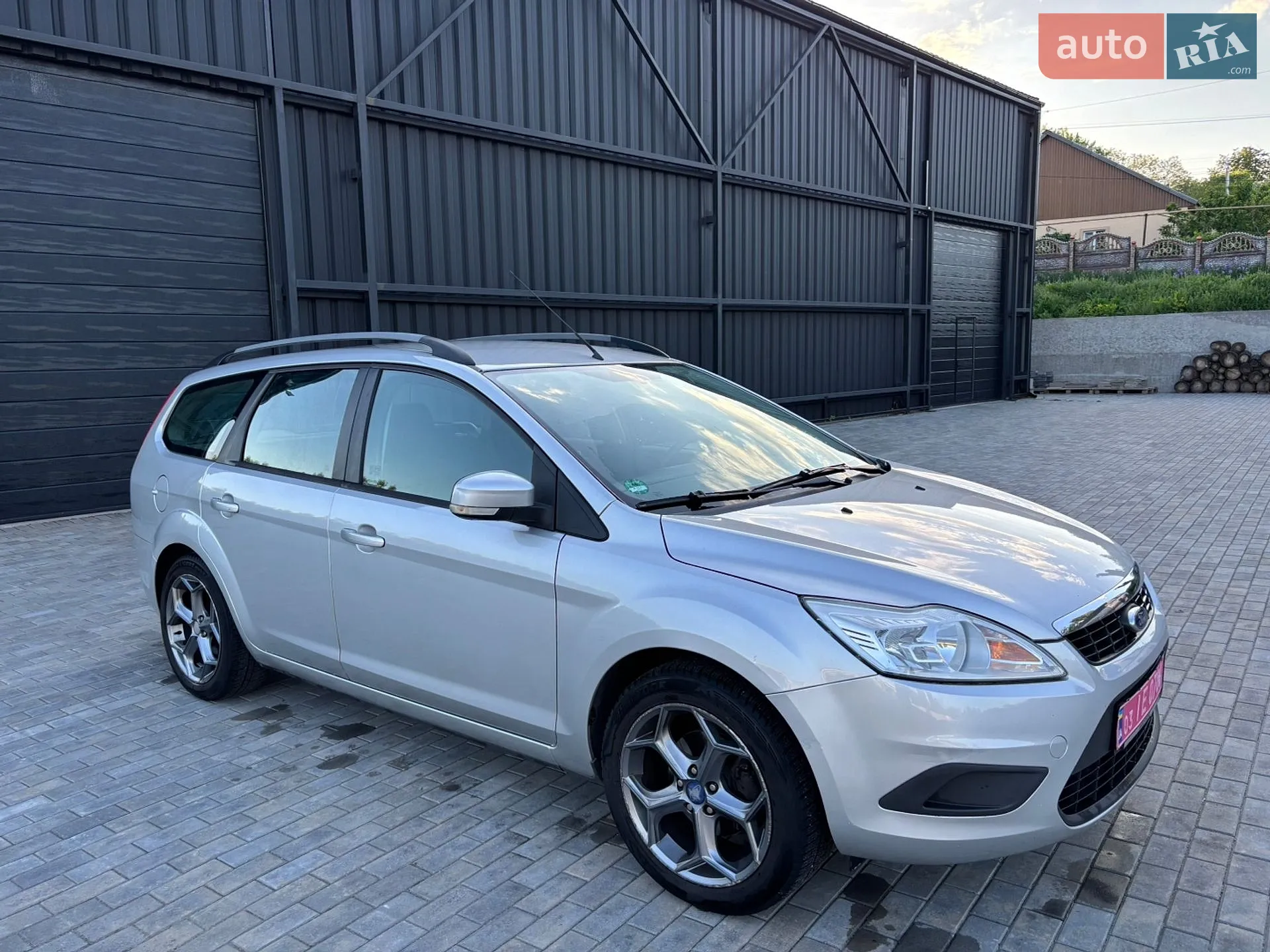 2010 Ford Focus - мініатюра 6