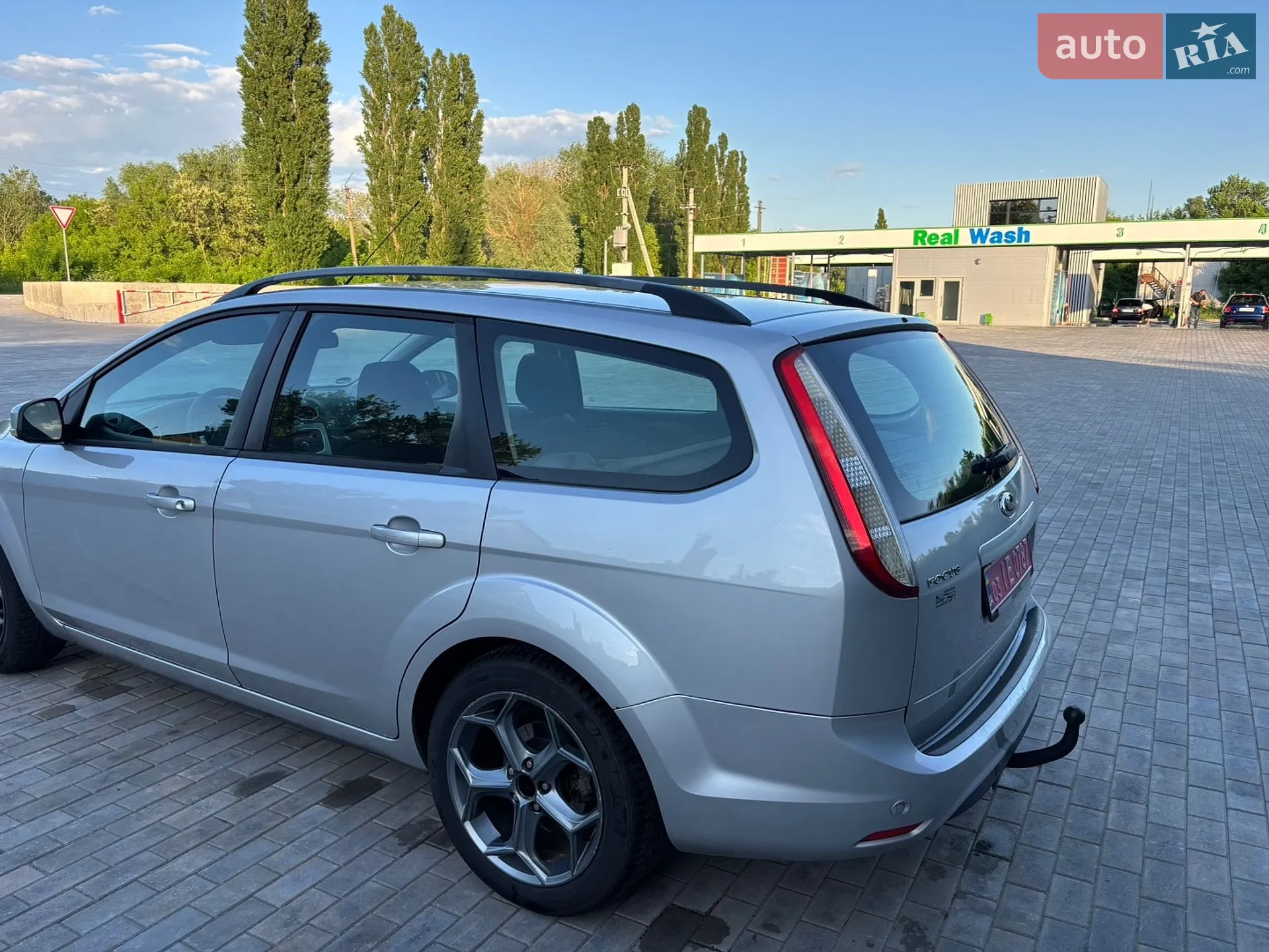 2010 Ford Focus - мініатюра 12