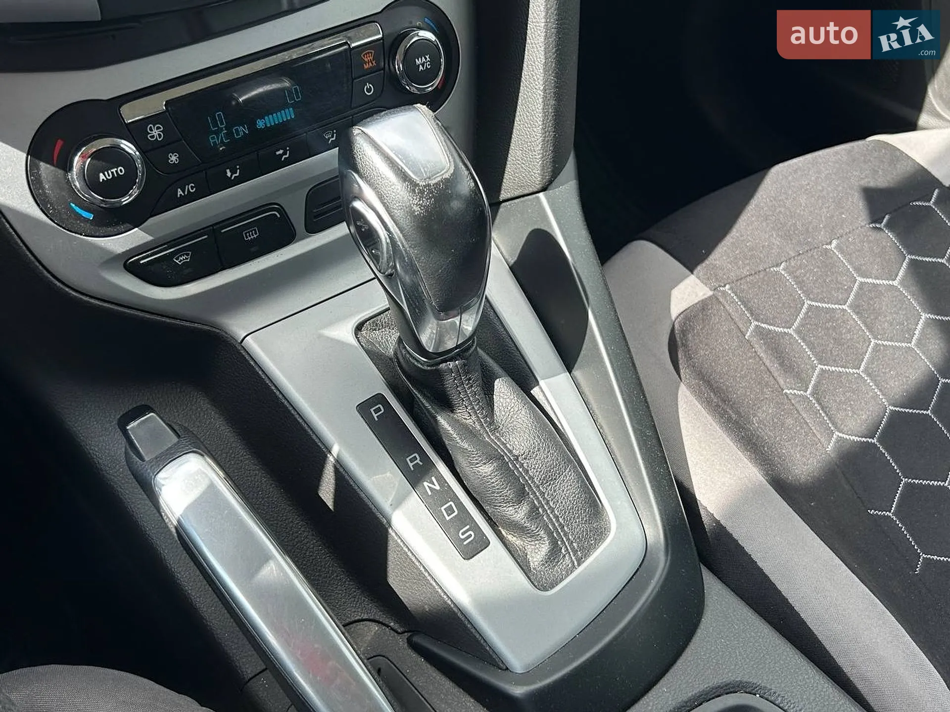 2013 Ford Focus - мініатюра 24