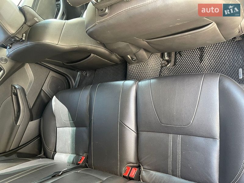 Хэтчбек Ford Focus 2012 в Харькове