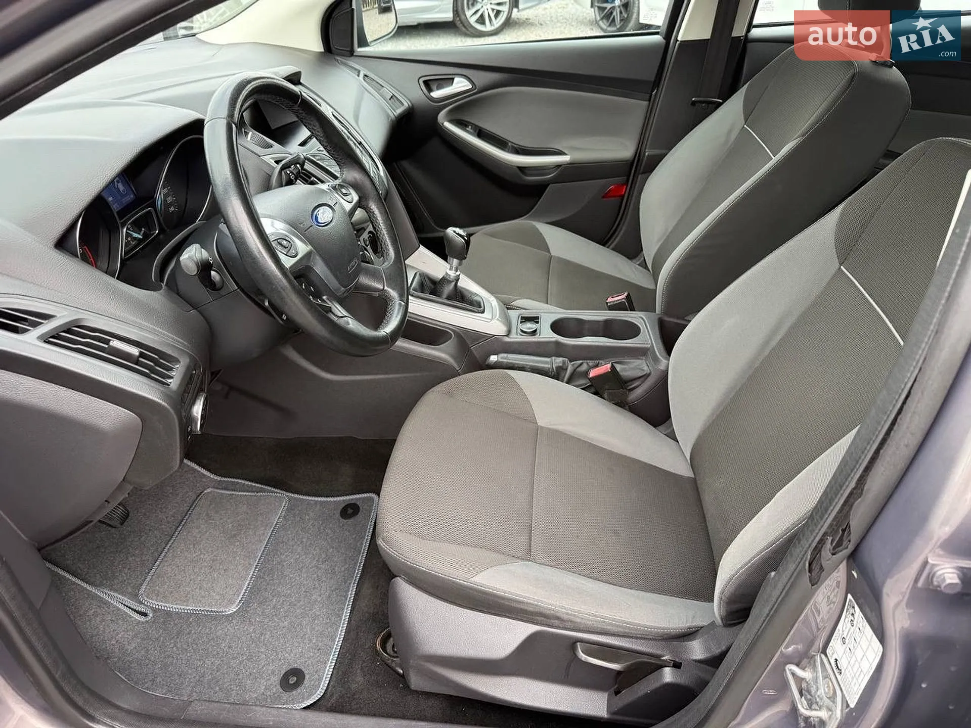 2012 Ford Focus - мініатюра 25