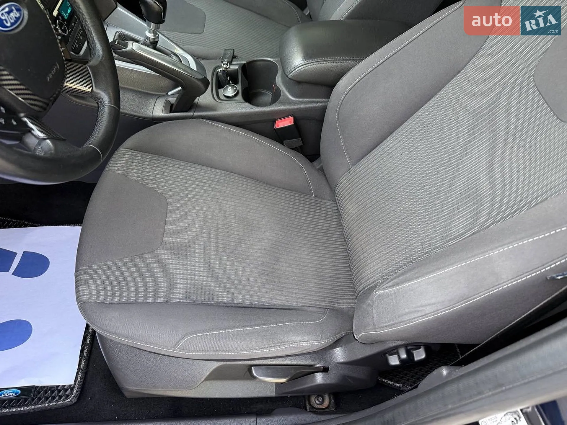 2012 Ford Focus - мініатюра 27