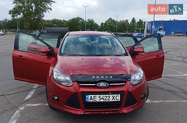 Хетчбек Ford Focus 2014 в Дніпрі