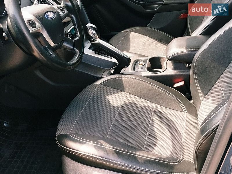 Хэтчбек Ford Focus 2013 в Ивано-Франковске