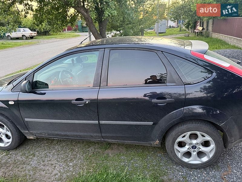 Хетчбек Ford Focus 2007 в Звенигородці фото 3 Хетчбек Ford Focus 2007 в Звенигородці