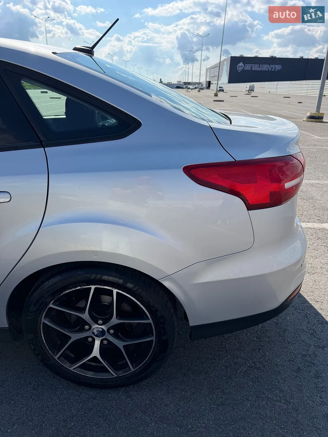 2016 Ford Focus - мініатюра 13