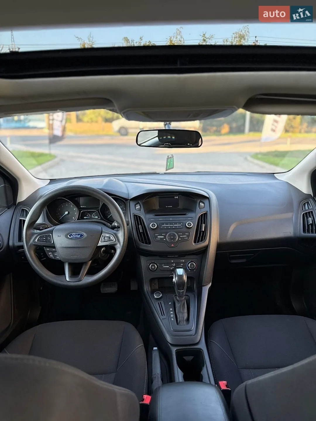 2016 Ford Focus - мініатюра 15