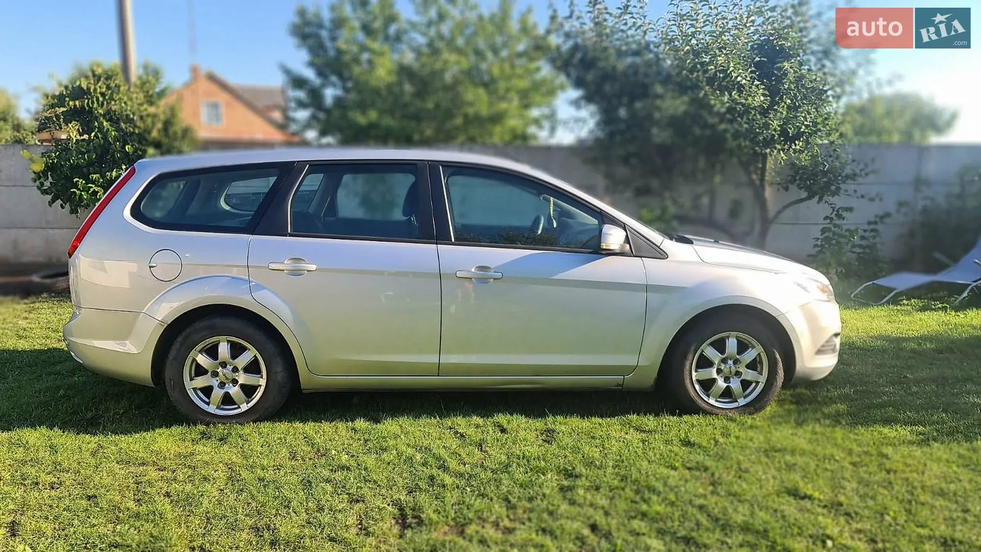 2010 Ford Focus - мініатюра 7