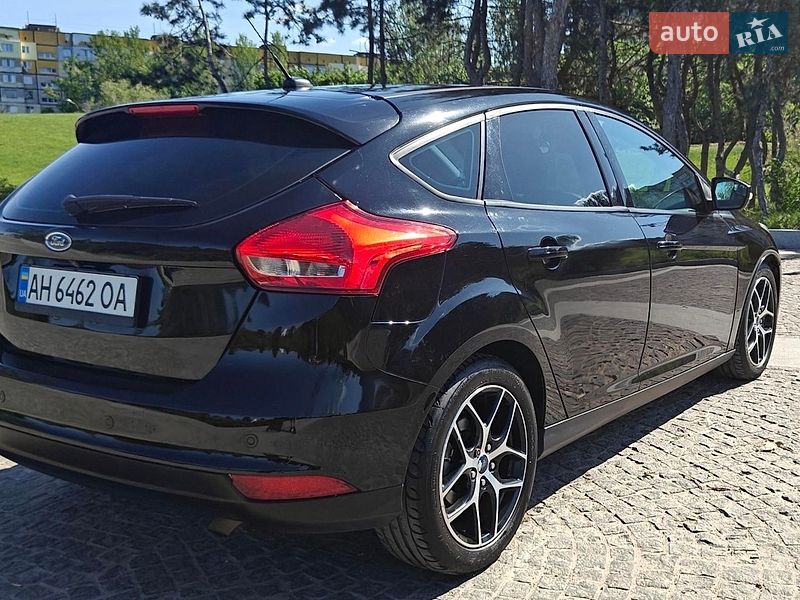 Хетчбек Ford Focus 2017 в Дніпрі фото 3 Хетчбек Ford Focus 2017 в Дніпрі