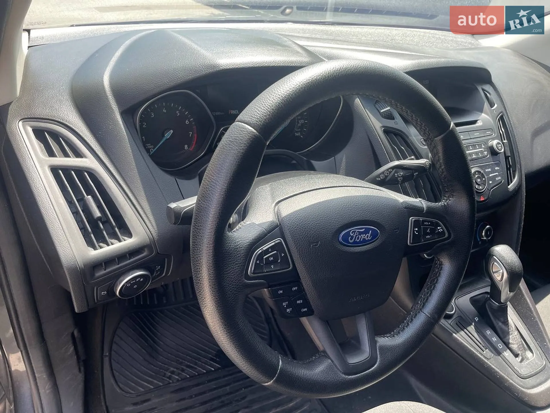 2017 Ford Focus - мініатюра 10