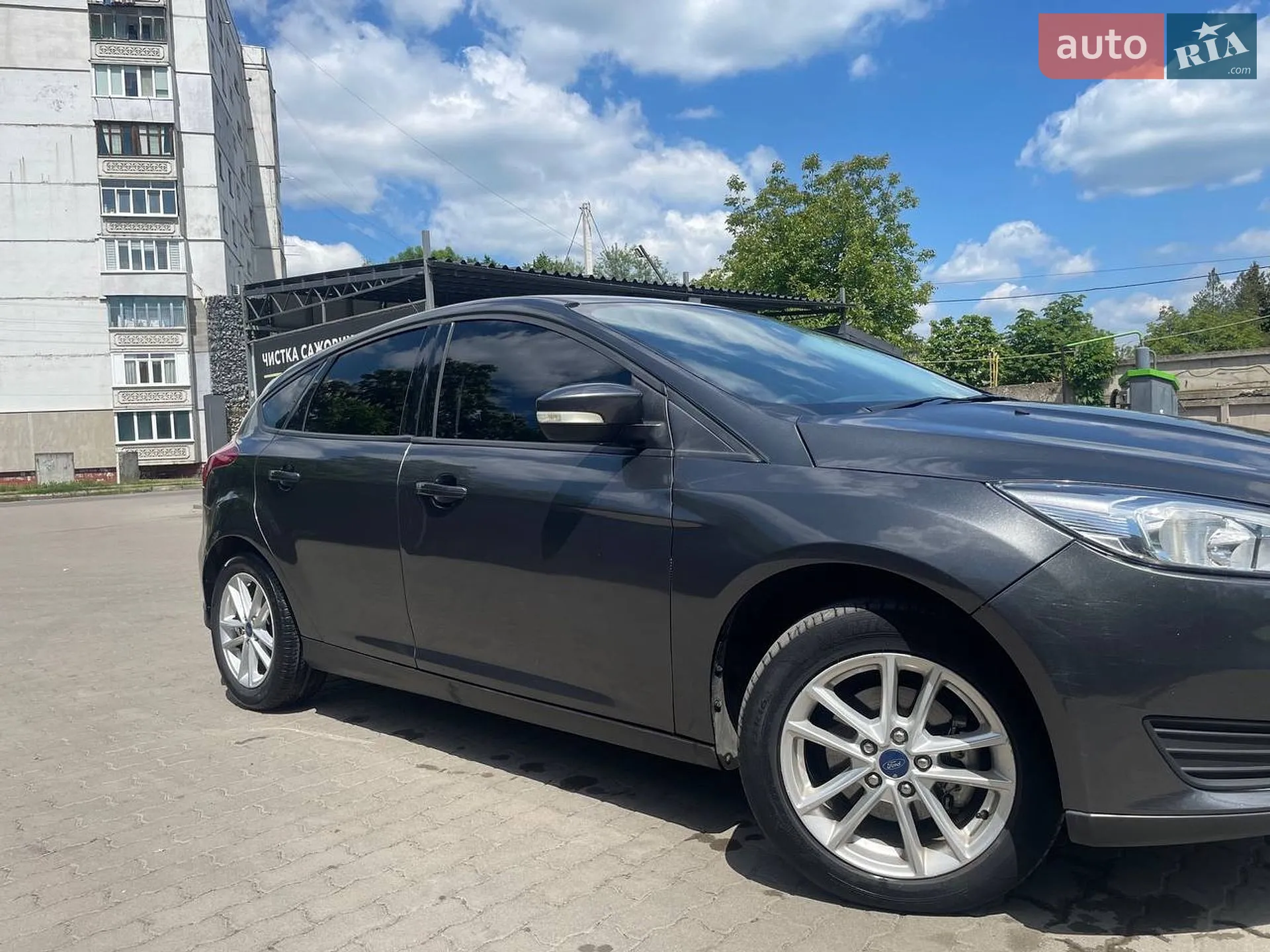 2017 Ford Focus - мініатюра 18