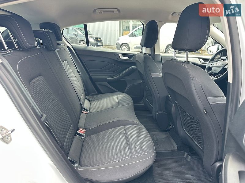 Хетчбек Ford Focus 2020 в Києві фото 29 Хетчбек Ford Focus 2020 в Києві