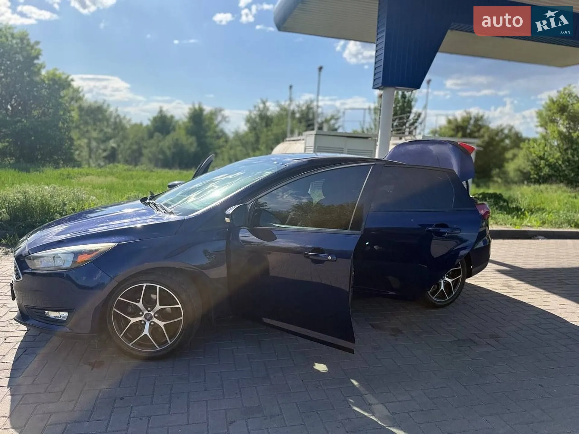 2017 Ford Focus - мініатюра 19