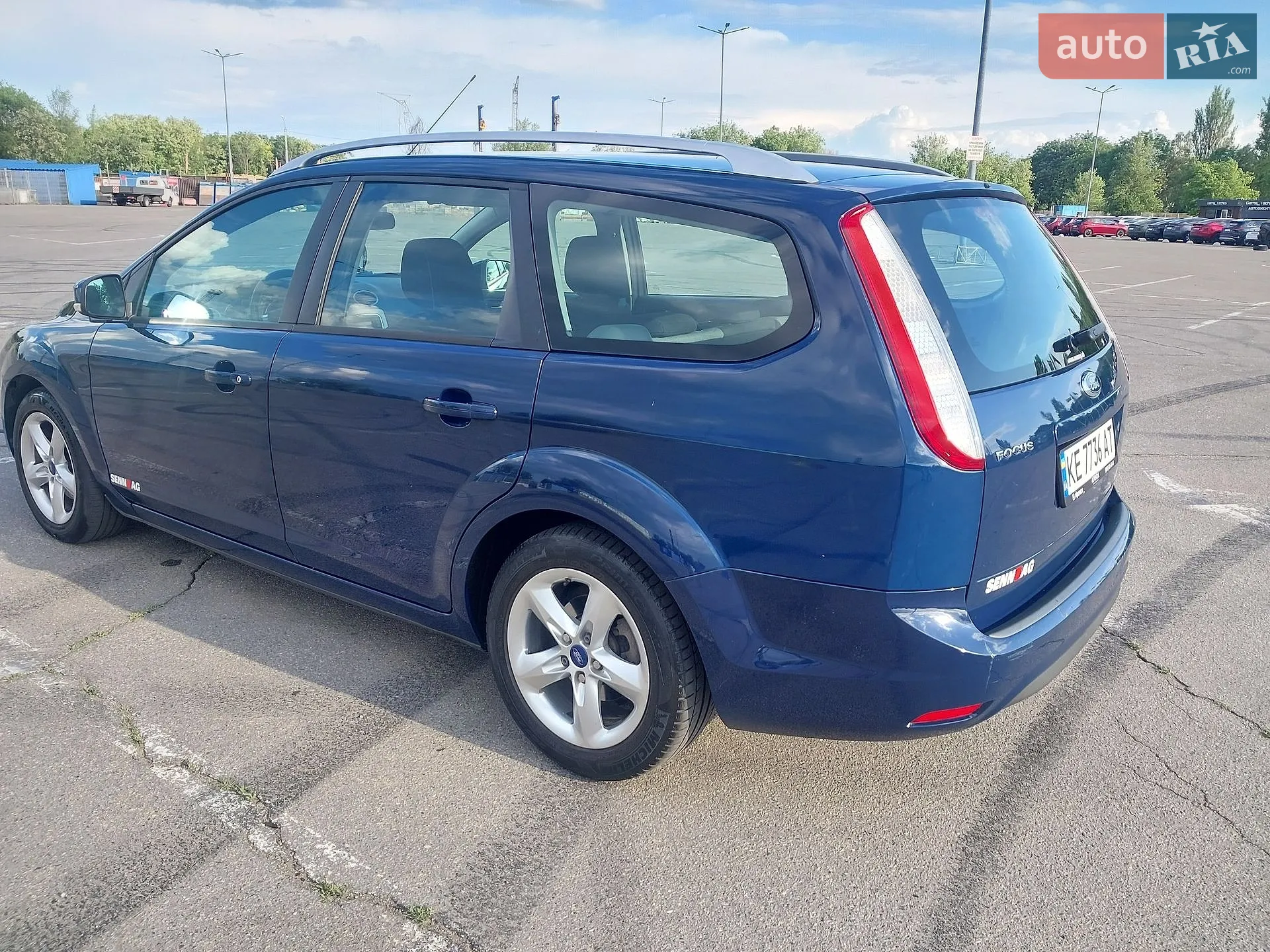 2010 Ford Focus - мініатюра 2