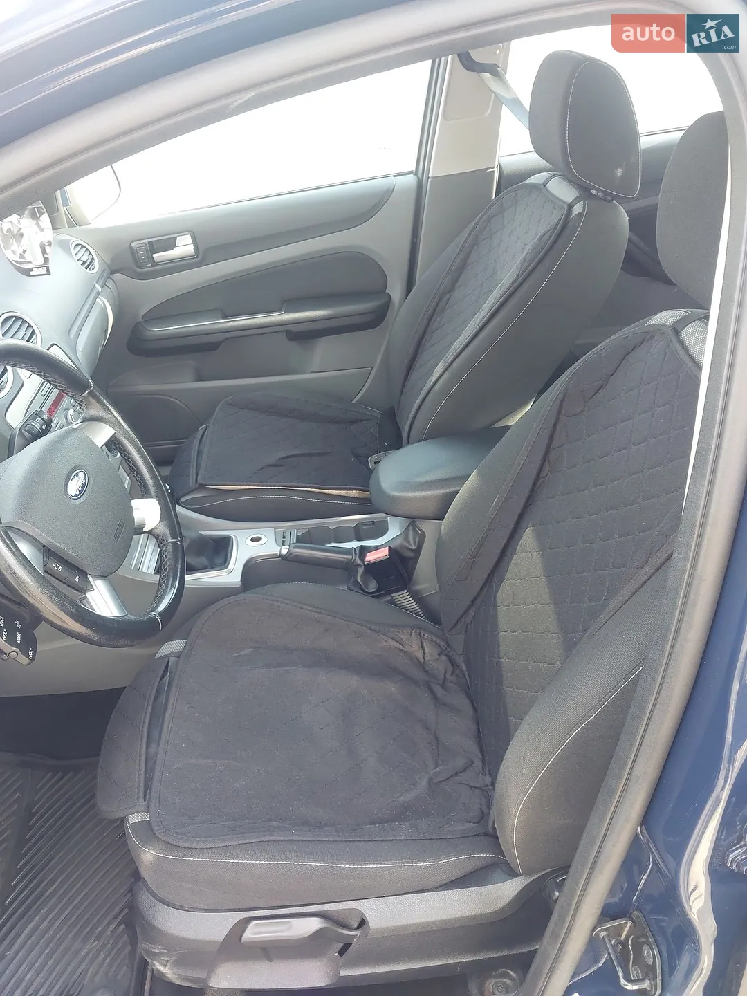 2010 Ford Focus - мініатюра 11
