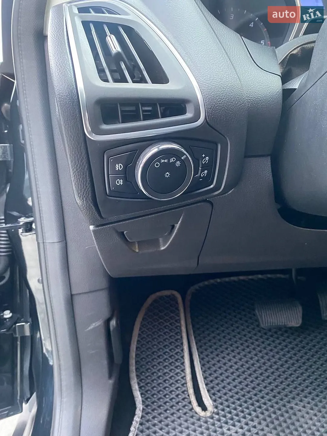 2014 Ford Focus - мініатюра 35