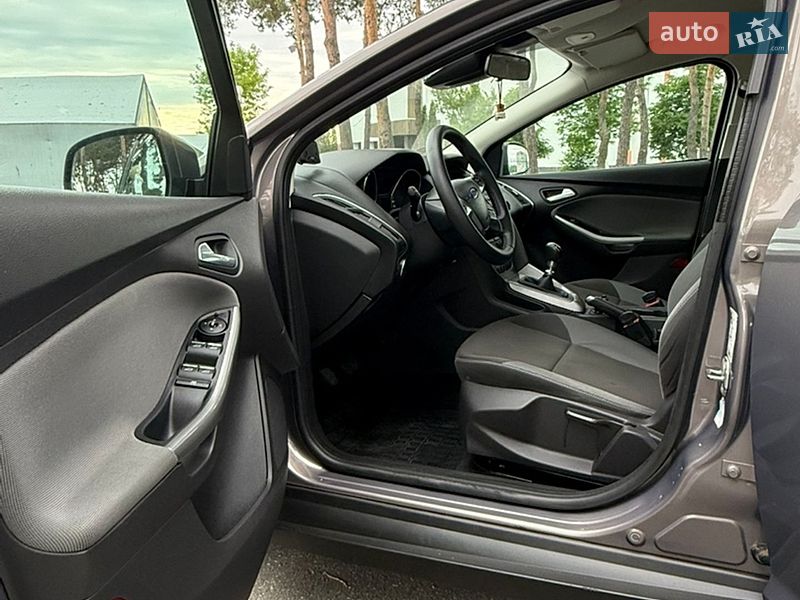 Універсал Ford Focus 2011 в Володимирці