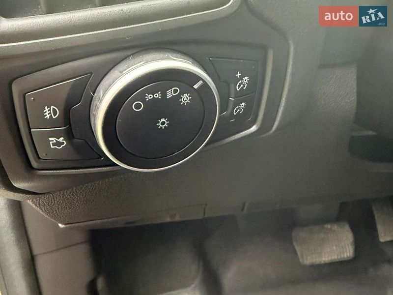 Седан Ford Focus 2016 в Києві