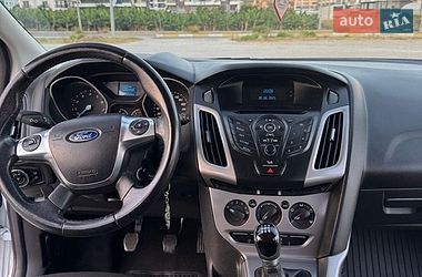 Хетчбек Ford Focus 2014 в Ужгороді
