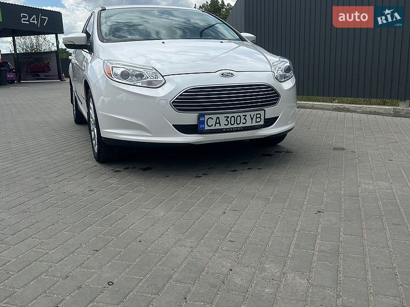 Хетчбек Ford Focus 2013 в Черкасах