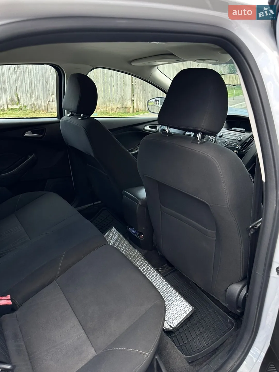 2017 Ford Focus - мініатюра 16