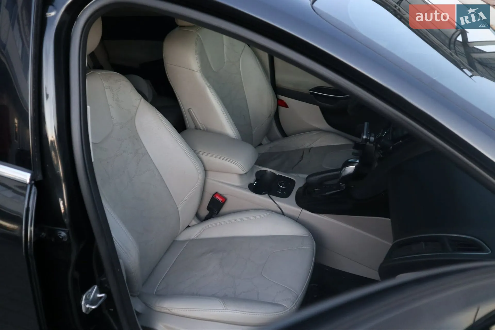 2013 Ford Focus - мініатюра 14