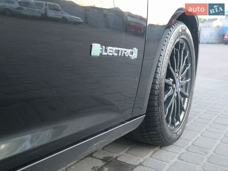 Хэтчбек Ford Focus 2013 в Житомире фото 19 Хэтчбек Ford Focus 2013 в Житомире