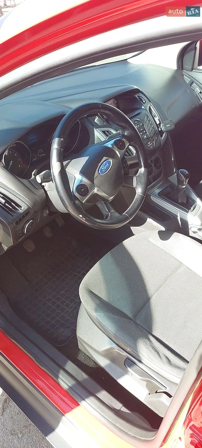 2011 Ford Focus - мініатюра 19