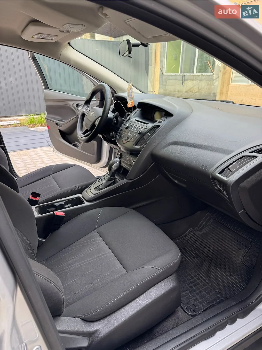 2015 Ford Focus - мініатюра 35