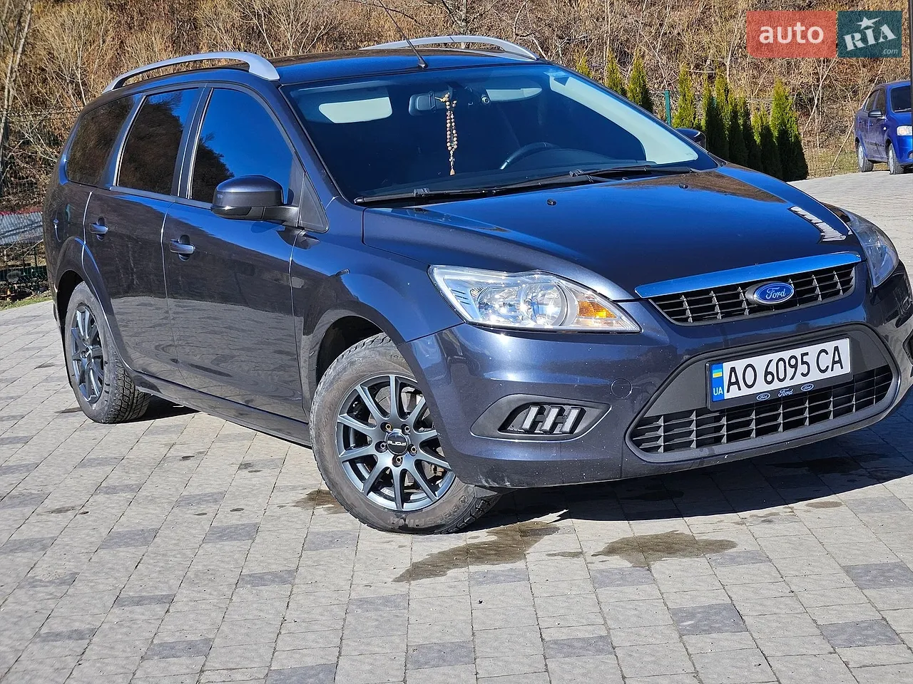 2010 Ford Focus - мініатюра 8