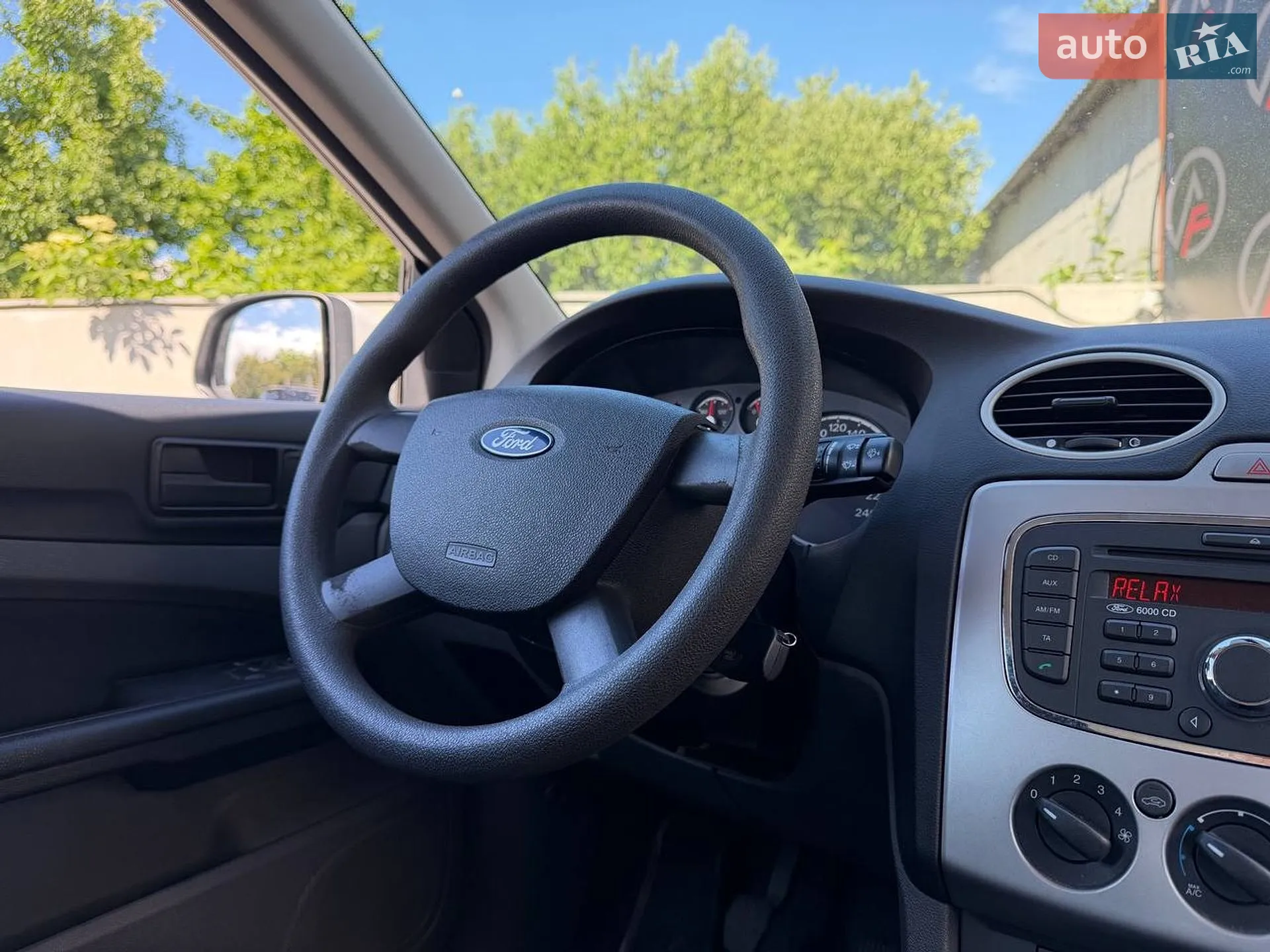 2011 Ford Focus - мініатюра 16