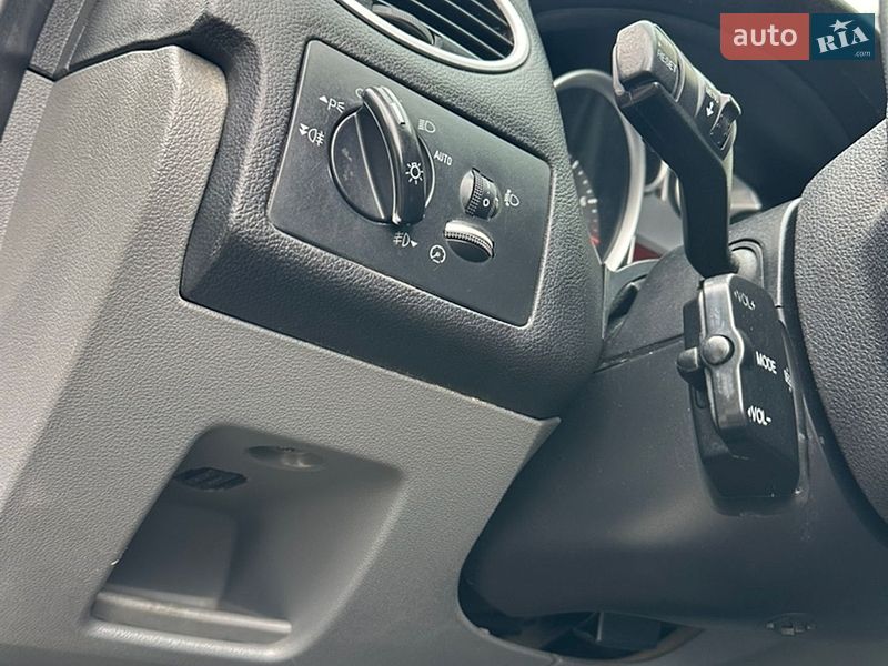 Хэтчбек Ford Focus 2008 в Львове фото 10 Хэтчбек Ford Focus 2008 в Львове