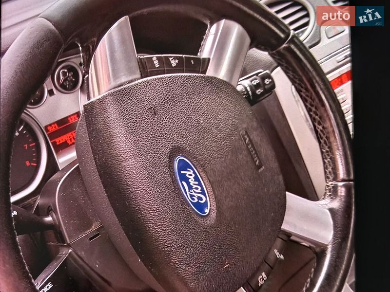 Универсал Ford Focus 2010 в Лебедине