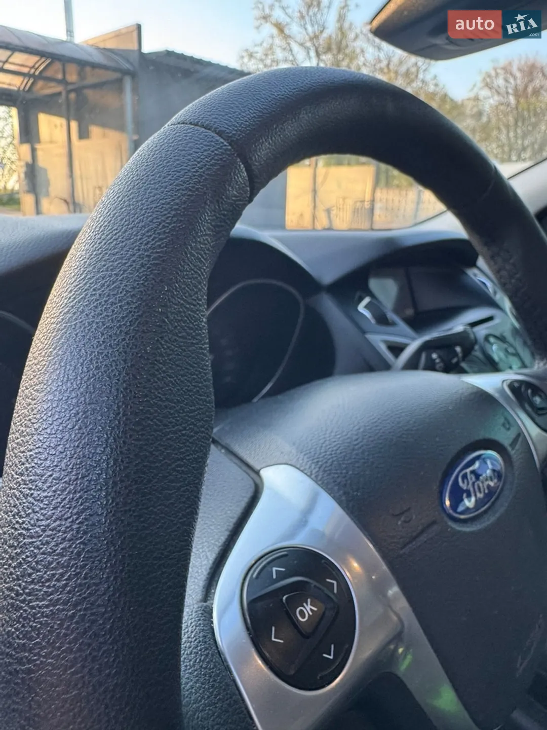 2011 Ford Focus - мініатюра 16