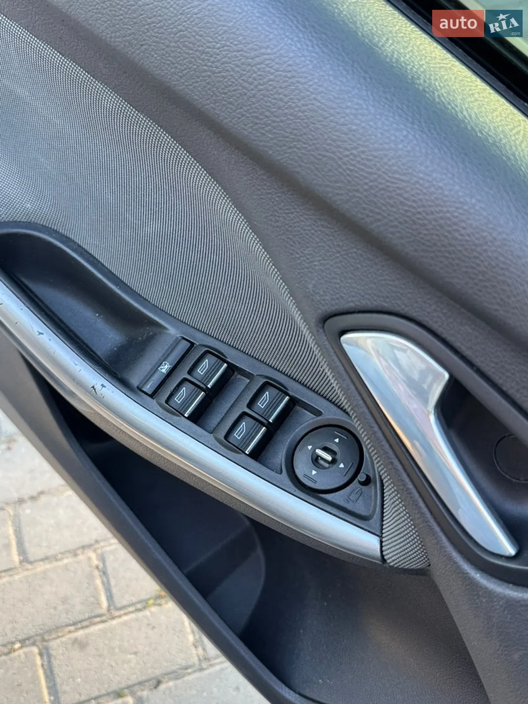 2011 Ford Focus - мініатюра 22