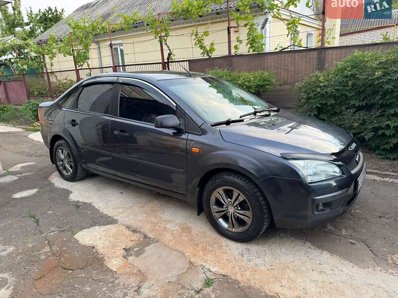 Седан Ford Focus 2006 в Умані