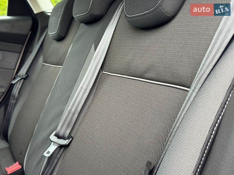 Хетчбек Ford Focus 2011 в Стрию